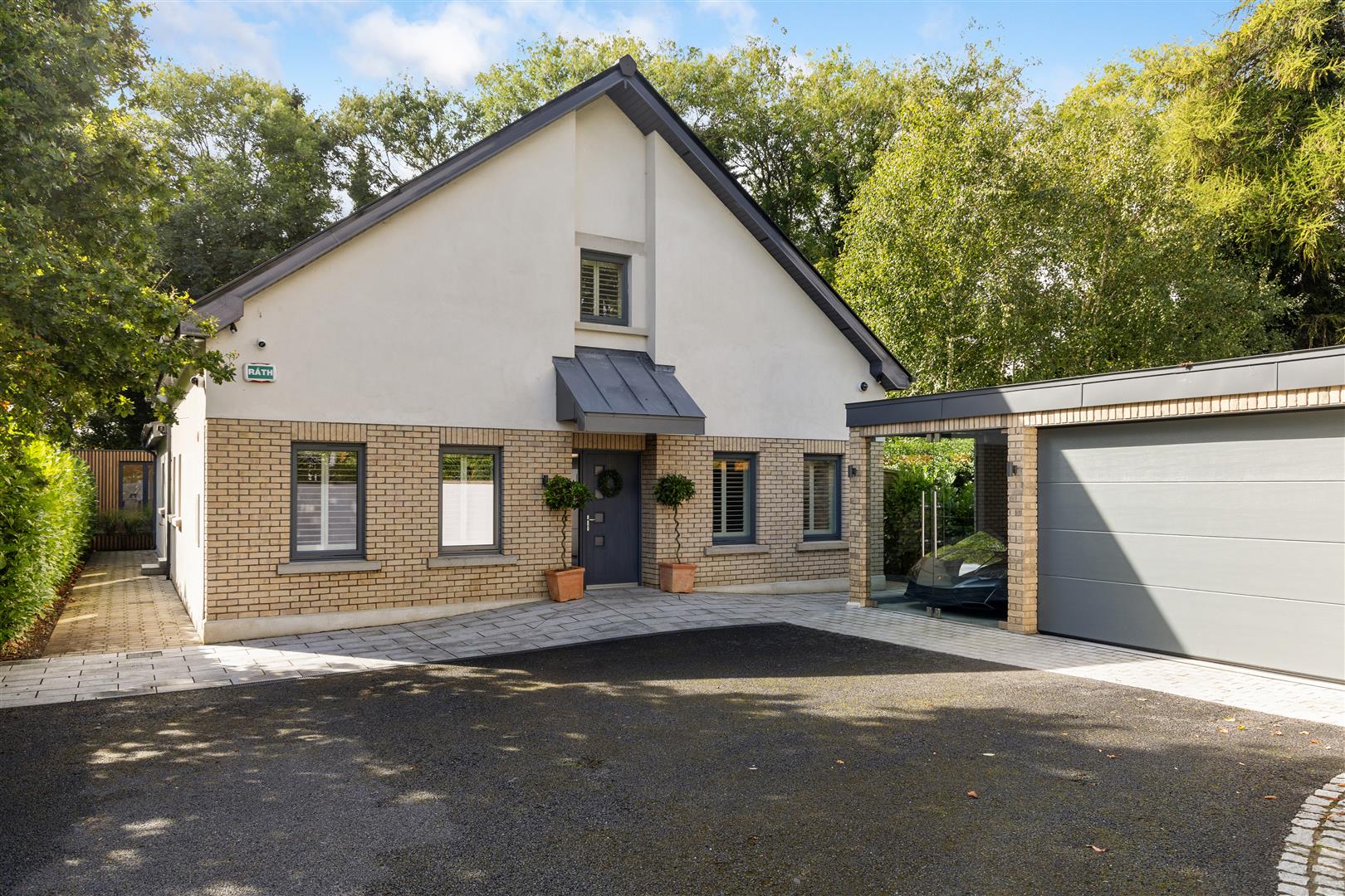 Lothlorien, Mart Lane, Foxrock, Dublin 18