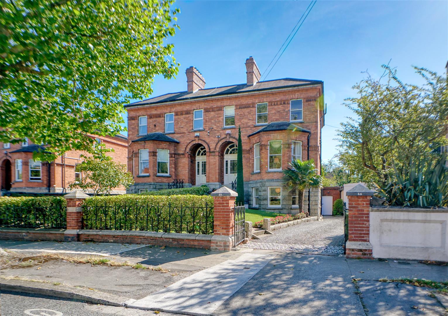 66 Eglinton Road, Dublin 4